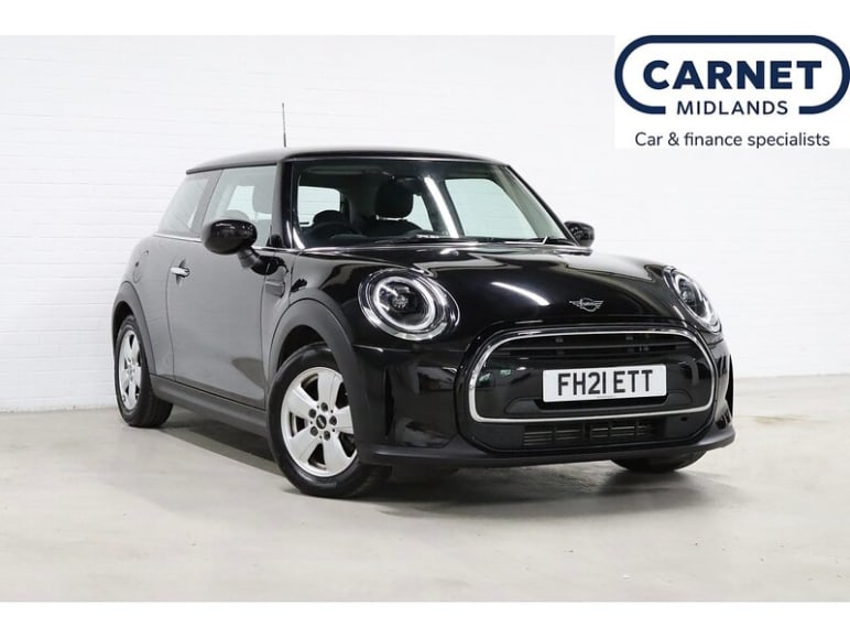 MINI HATCHBACK