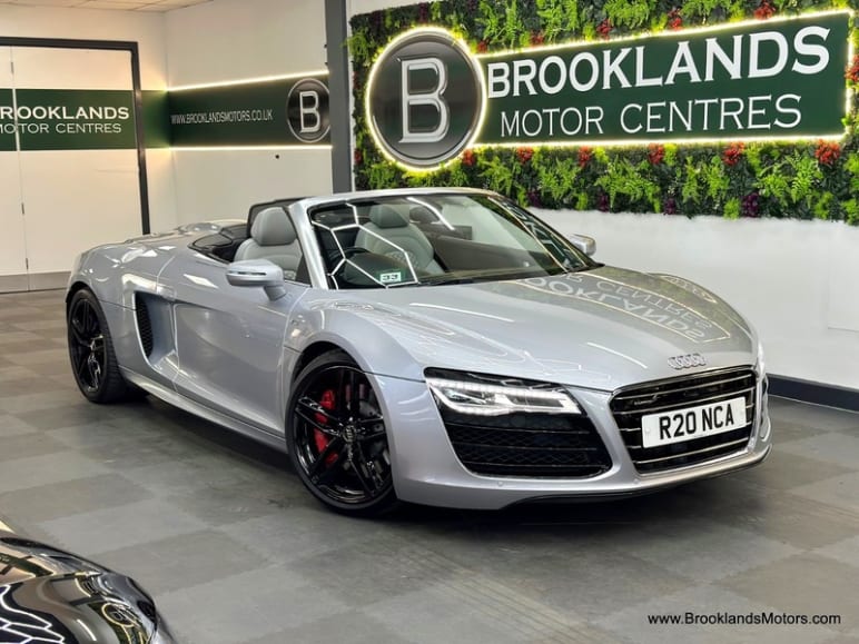 Audi R8