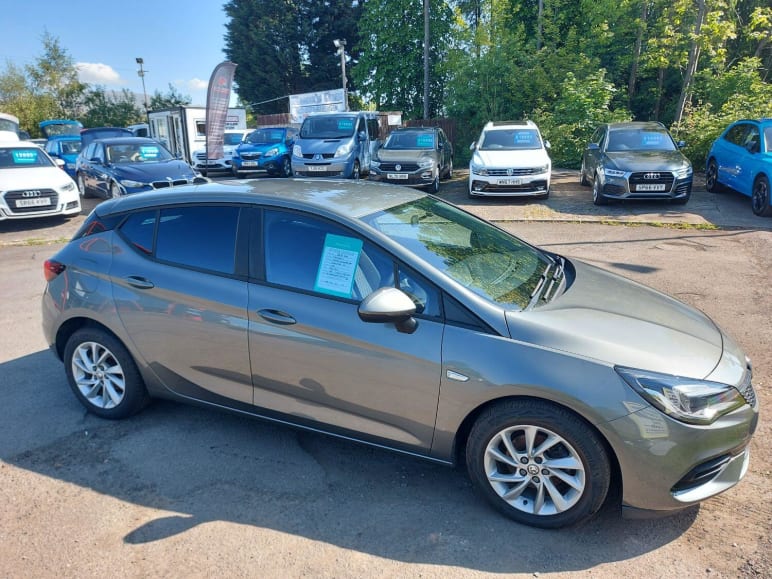 VAUXHALL ASTRA