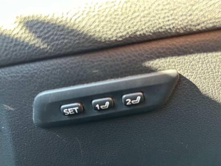 2.0 D-4D Excel Saloon 4dr Diesel Manual Euro 6 (s/