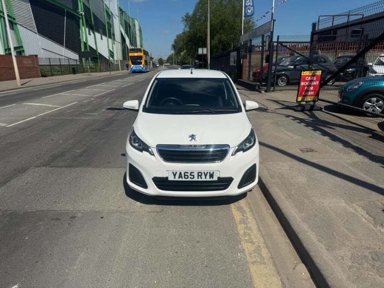 PEUGEOT 108