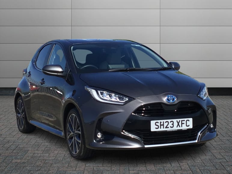 TOYOTA YARIS