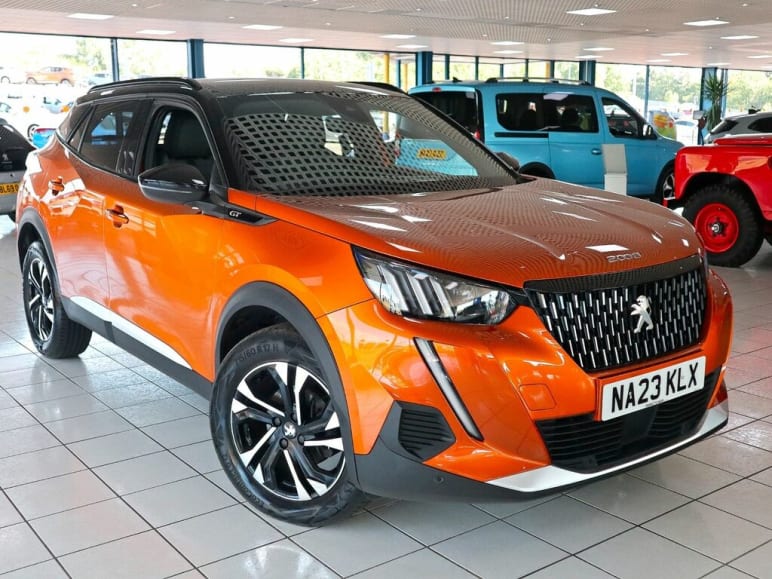 PEUGEOT 2008