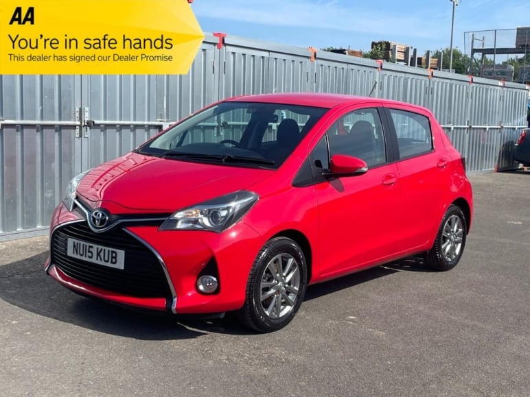 TOYOTA YARIS