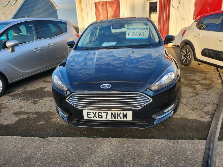 FORD FOCUS