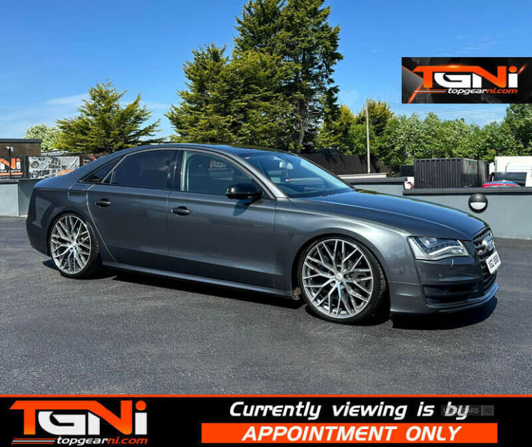 AUDI A8