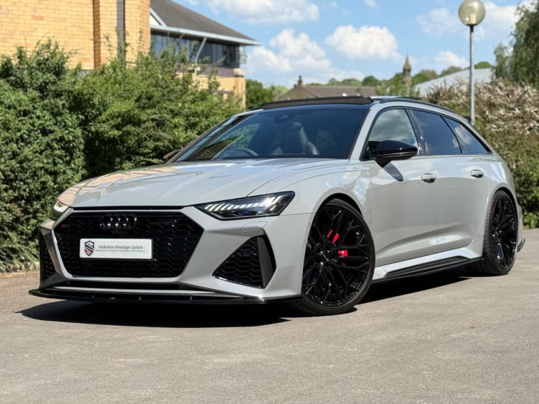 AUDI RS6