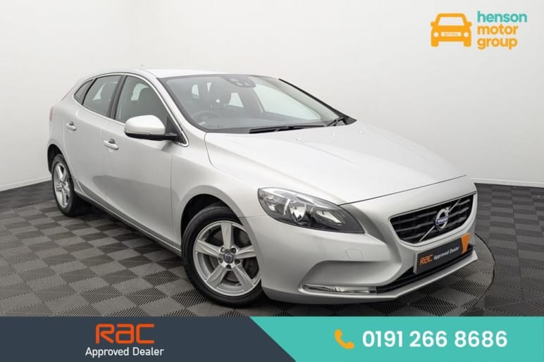 VOLVO V40