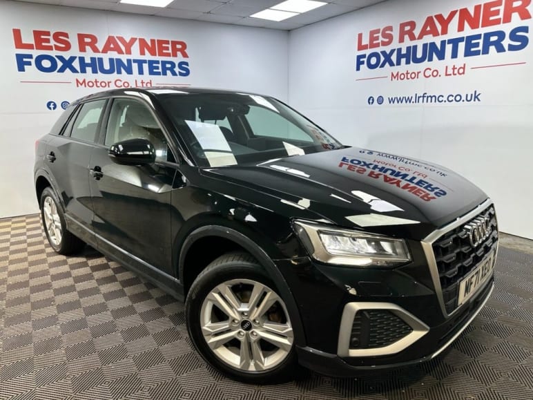 AUDI Q2