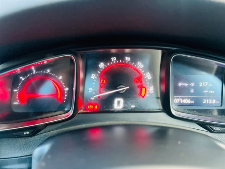 2.0 HDi DStyle Hatchback 5dr Diesel Manual Euro 5 (160 ps)