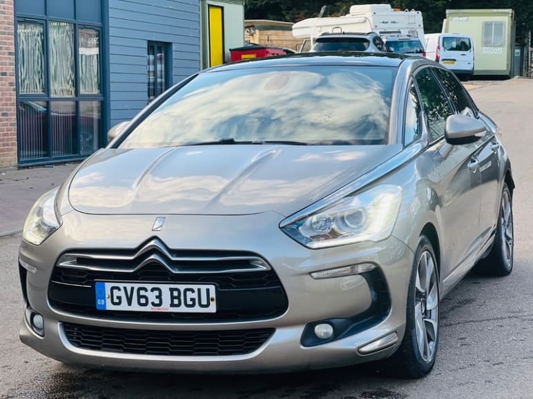 2.0 HDi DStyle Hatchback 5dr Diesel Manual Euro 5 (160 ps)