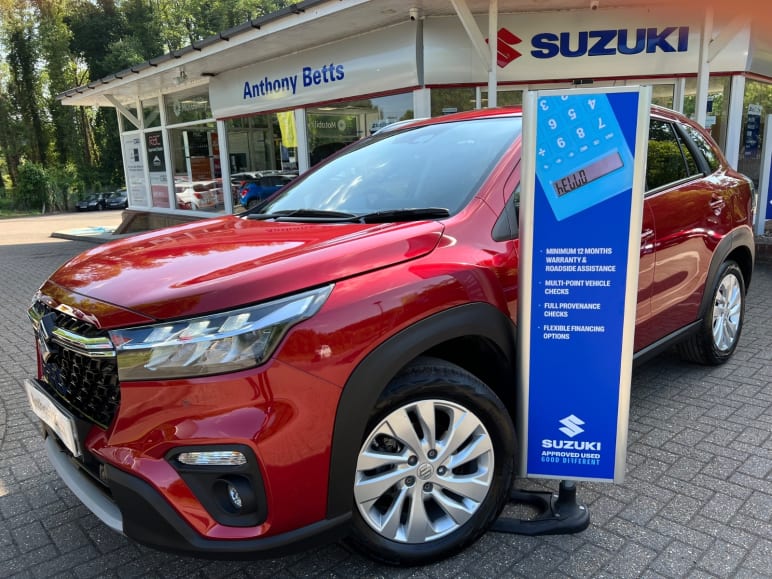 SUZUKI S-CROSS