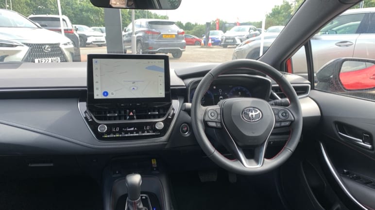 Hatchback GR Sport