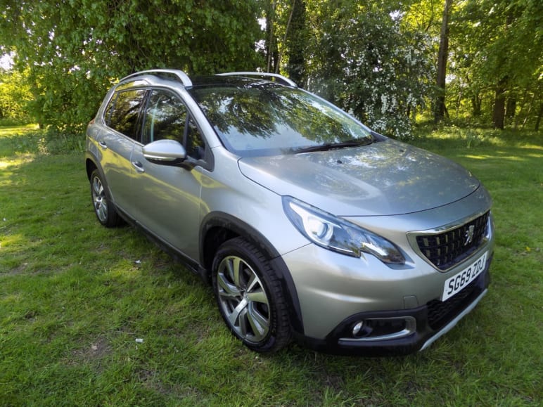PEUGEOT 2008