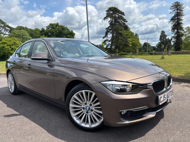 BMW 3 SERIES