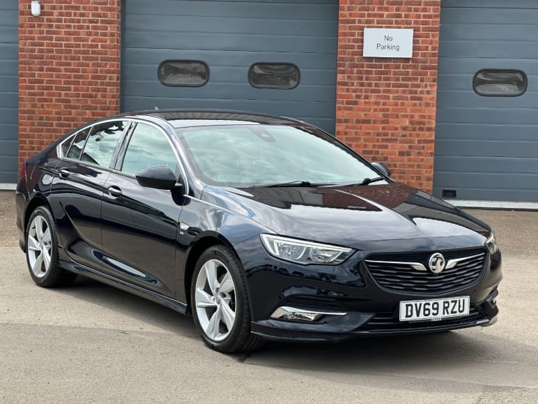 VAUXHALL INSIGNIA