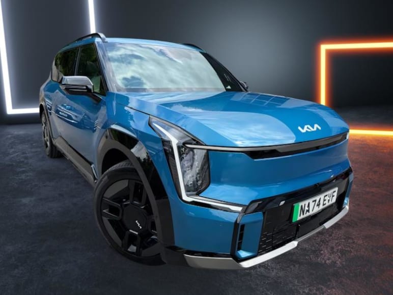 KIA EV9