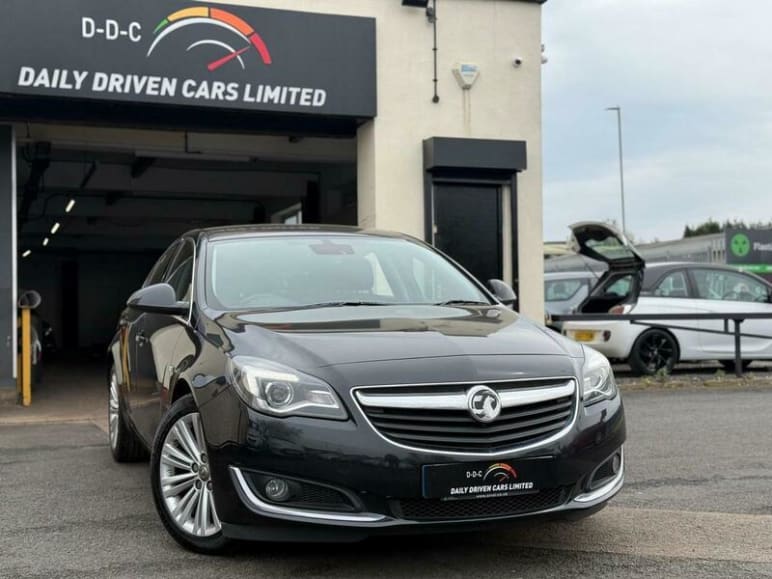 VAUXHALL INSIGNIA
