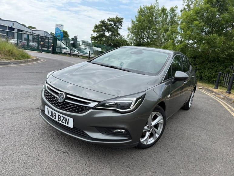 VAUXHALL ASTRA
