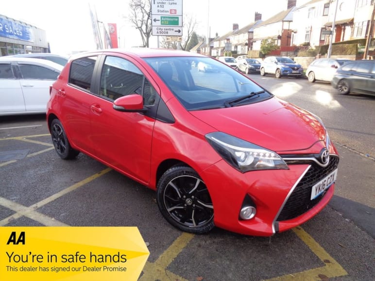 TOYOTA YARIS