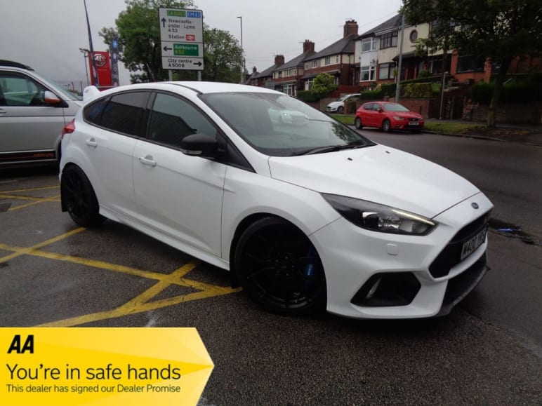 FORD FOCUS RS