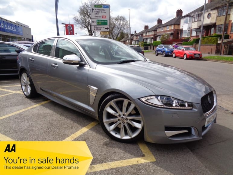 JAGUAR XF