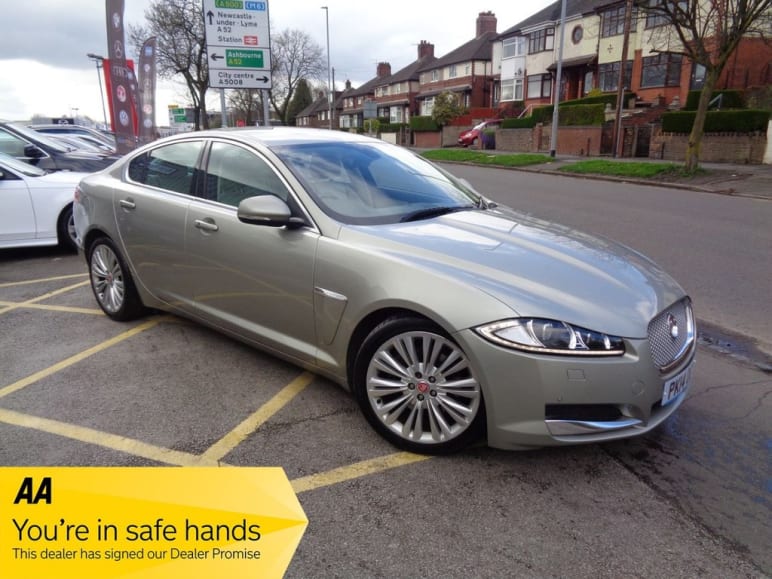 JAGUAR XF