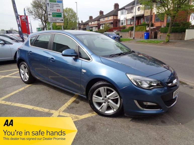 VAUXHALL ASTRA