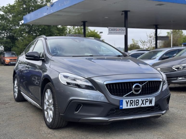 VOLVO V40