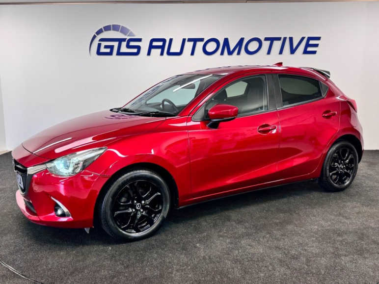 MAZDA 2