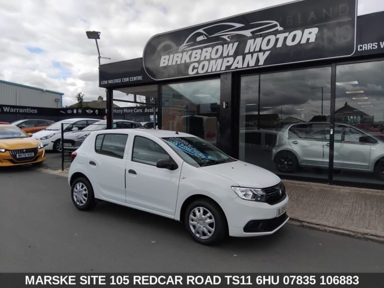 DACIA SANDERO