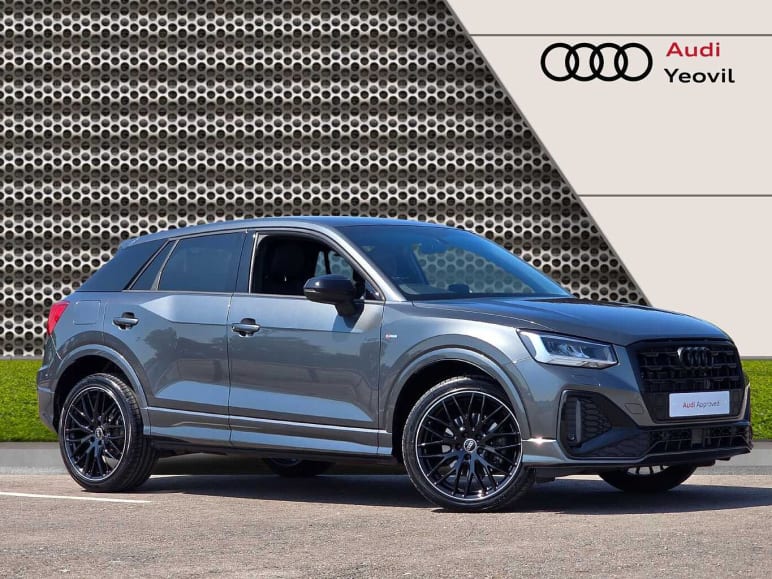 AUDI Q2