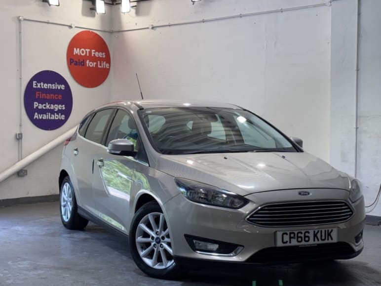 FORD FOCUS