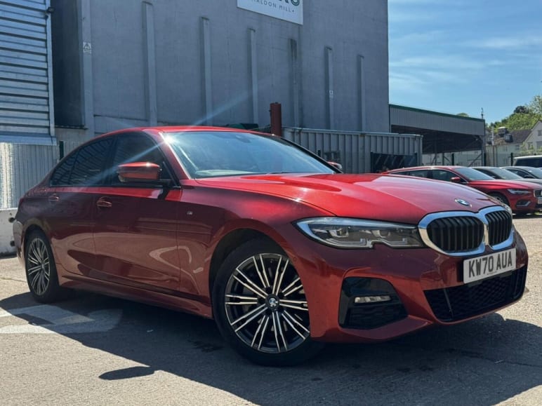 BMW 3 SERIES