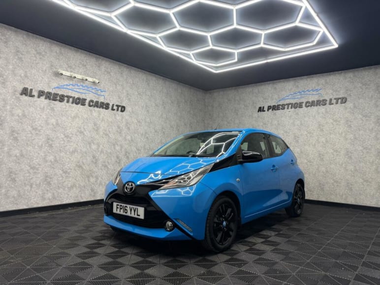 TOYOTA AYGO