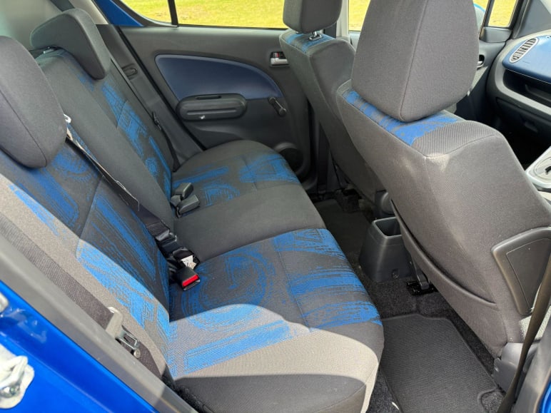 1.2 VVT SE 5dr Auto