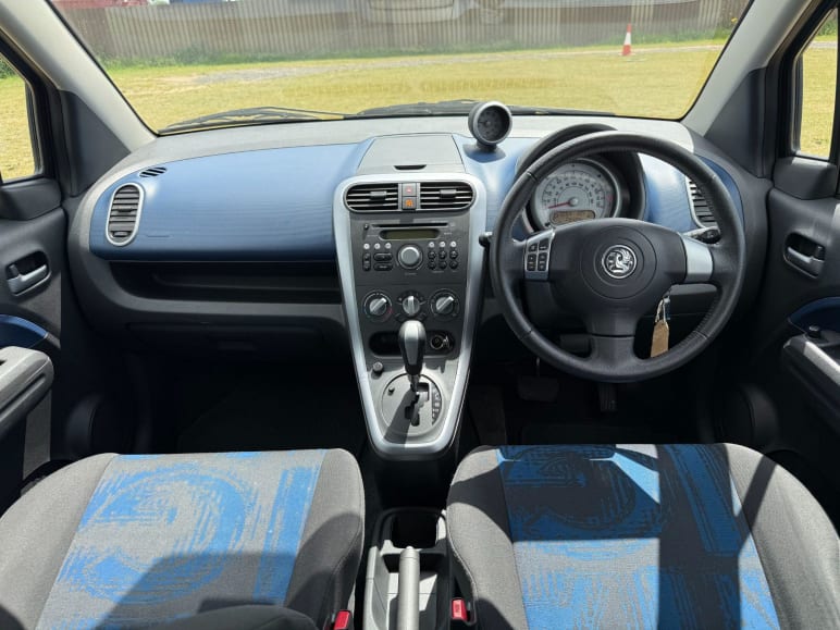 1.2 VVT SE 5dr Auto