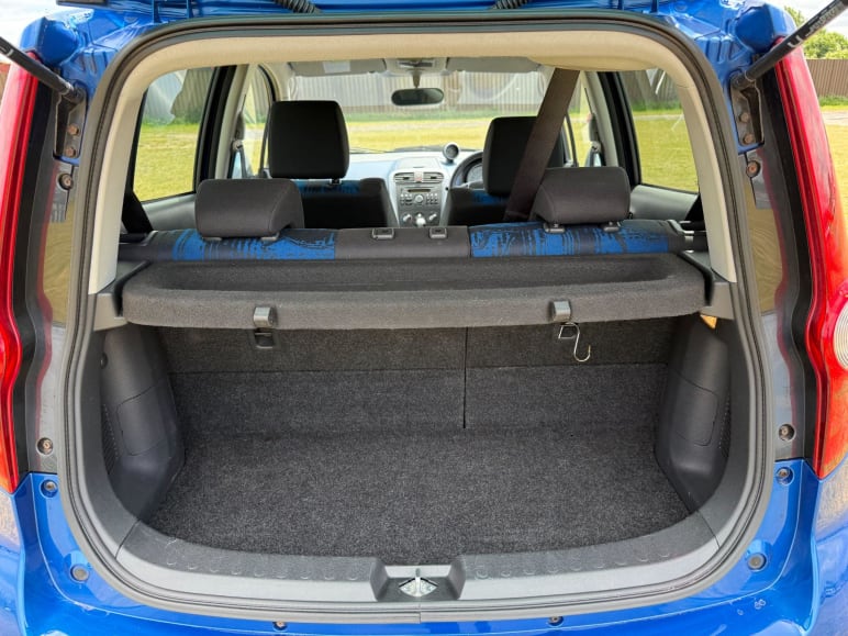 1.2 VVT SE 5dr Auto