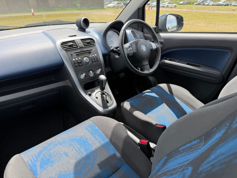 1.2 VVT SE 5dr Auto