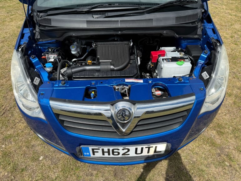 1.2 VVT SE 5dr Auto