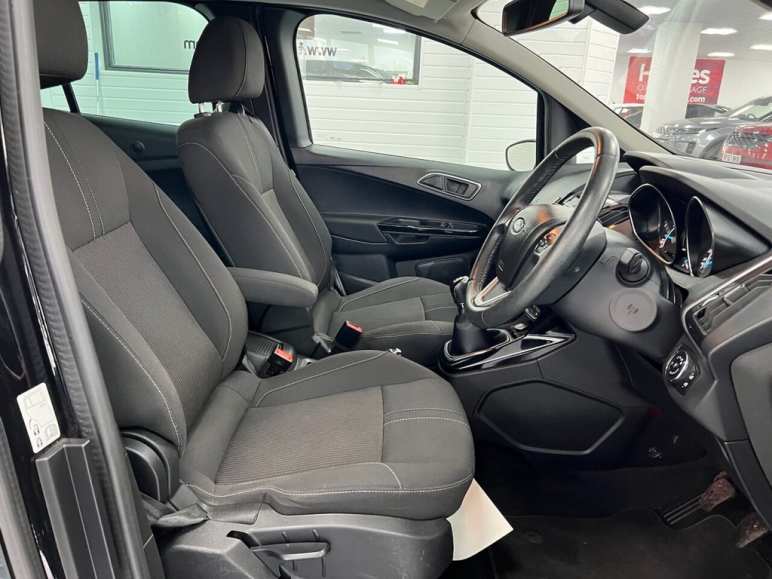 1.0T EcoBoost Titanium Navigator MPV 5dr Petrol Ma