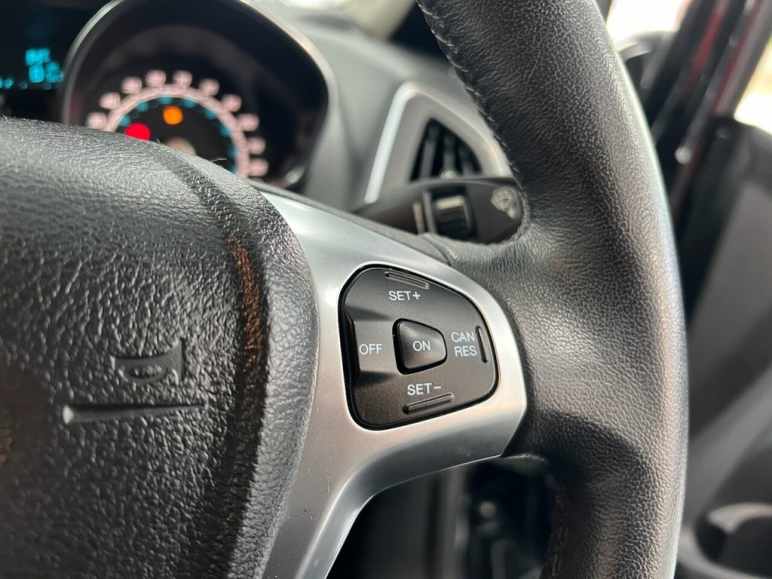1.0T EcoBoost Titanium Navigator MPV 5dr Petrol Ma