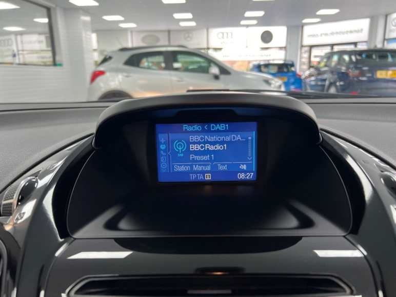 1.0T EcoBoost Titanium Navigator MPV 5dr Petrol Ma