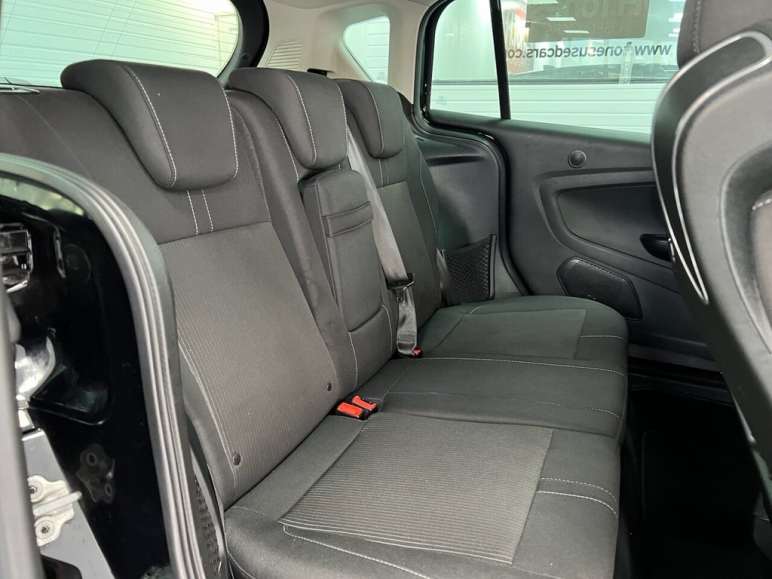 1.0T EcoBoost Titanium Navigator MPV 5dr Petrol Ma