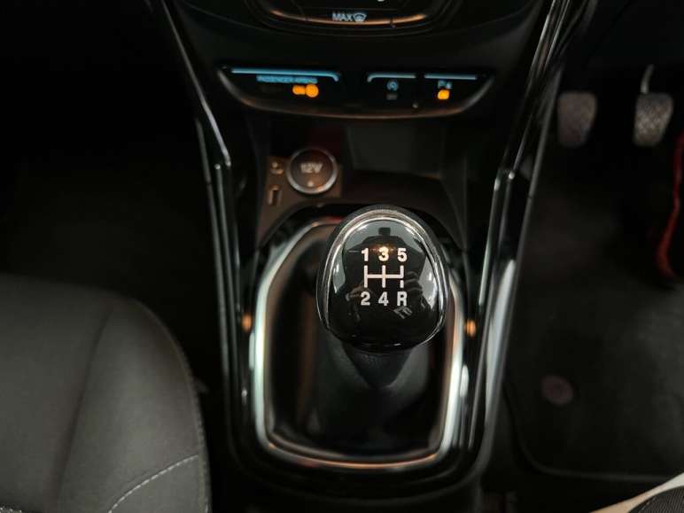 1.0T EcoBoost Titanium Navigator MPV 5dr Petrol Ma