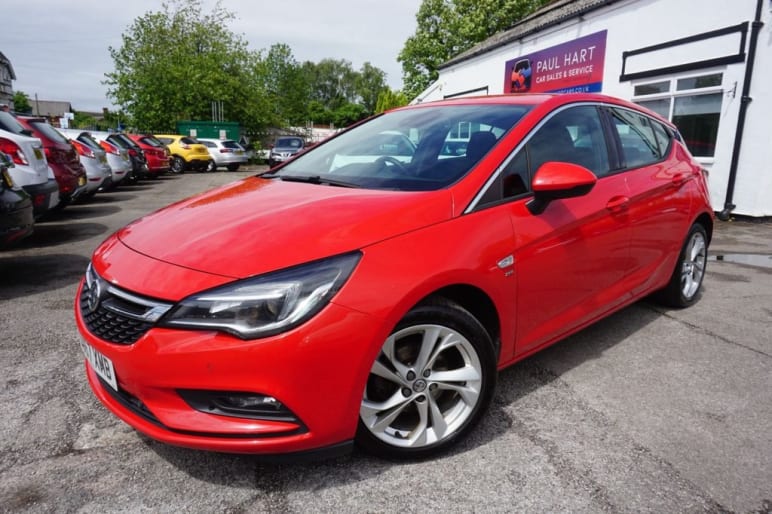 VAUXHALL ASTRA