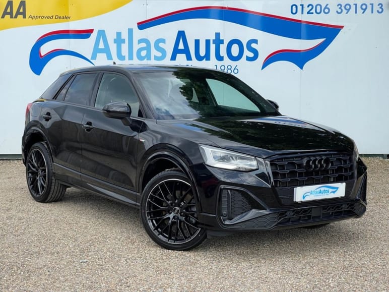 AUDI Q2