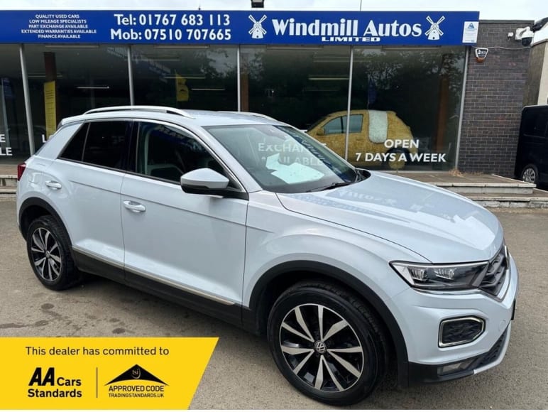 VOLKSWAGEN T-ROC