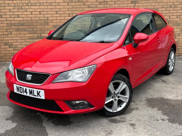 SEAT IBIZA