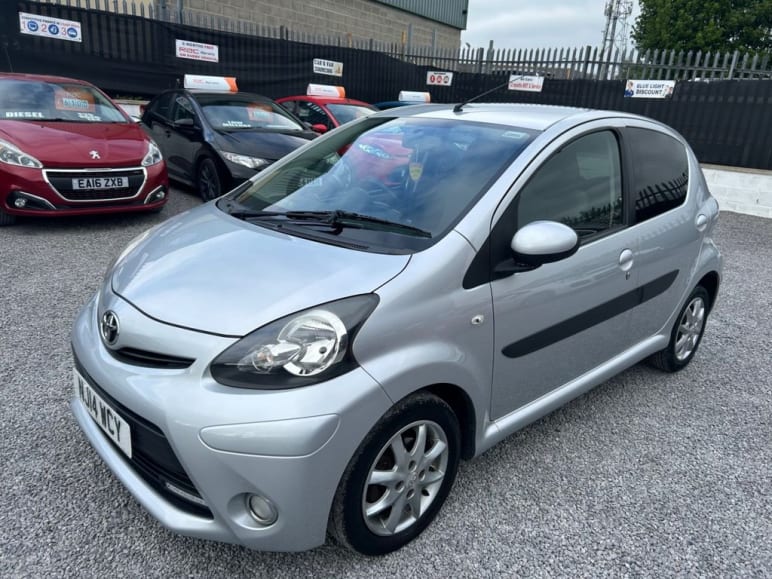 TOYOTA AYGO